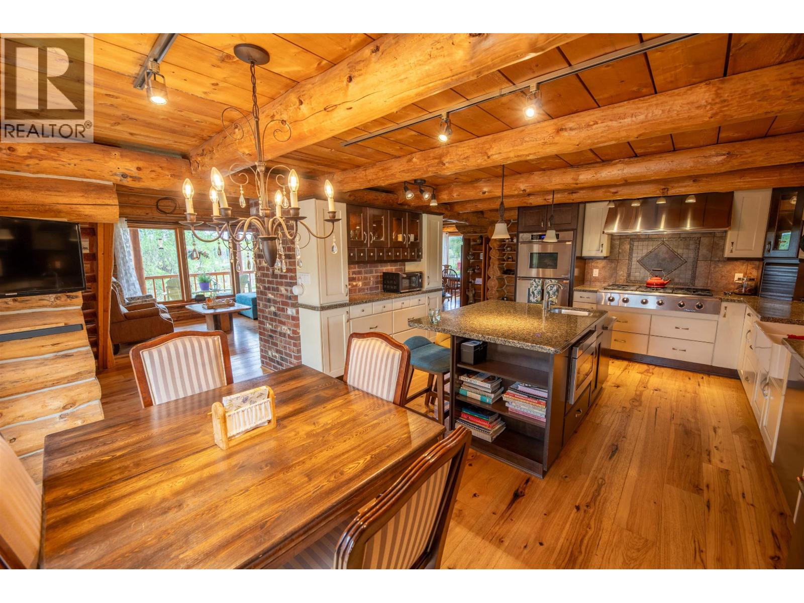3711 WHITEHORSE LAKE
