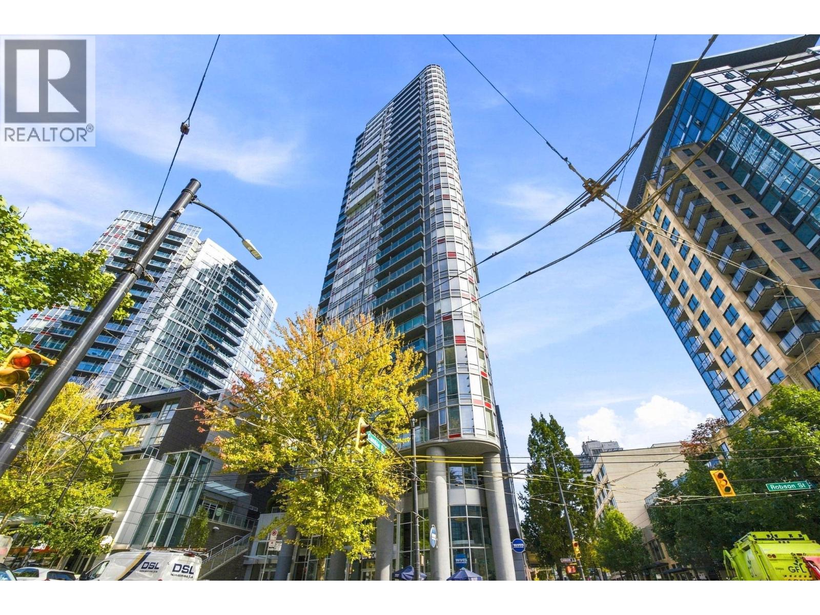 233 ROBSON Unit 1703