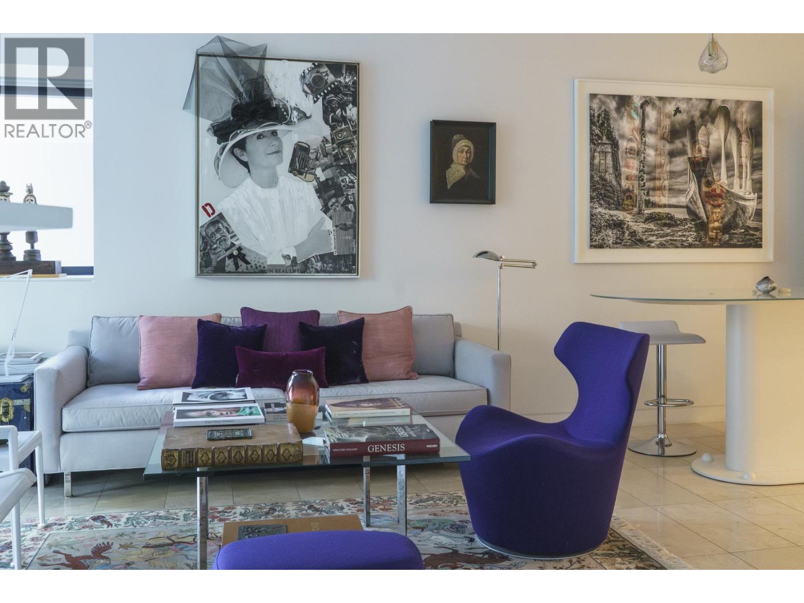 838 HASTINGS Unit 1507