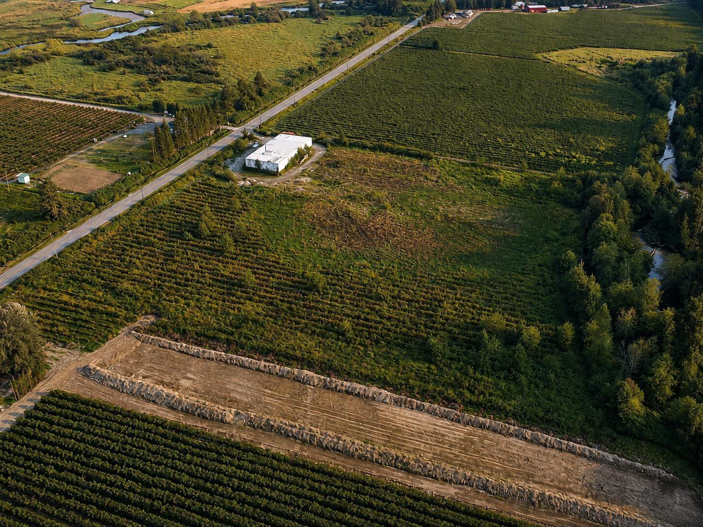11185 FARMS