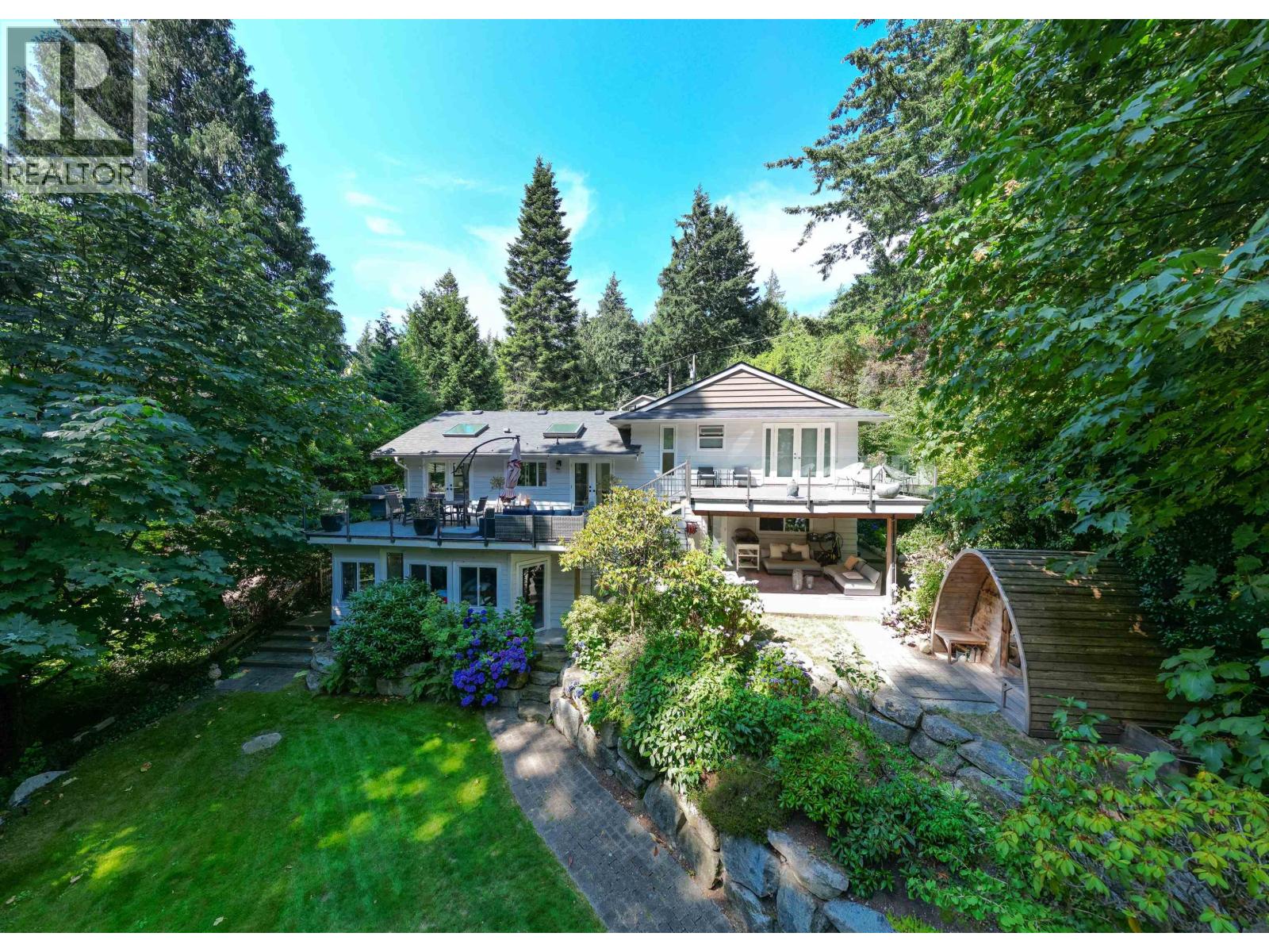 6240 ST. GEORGES