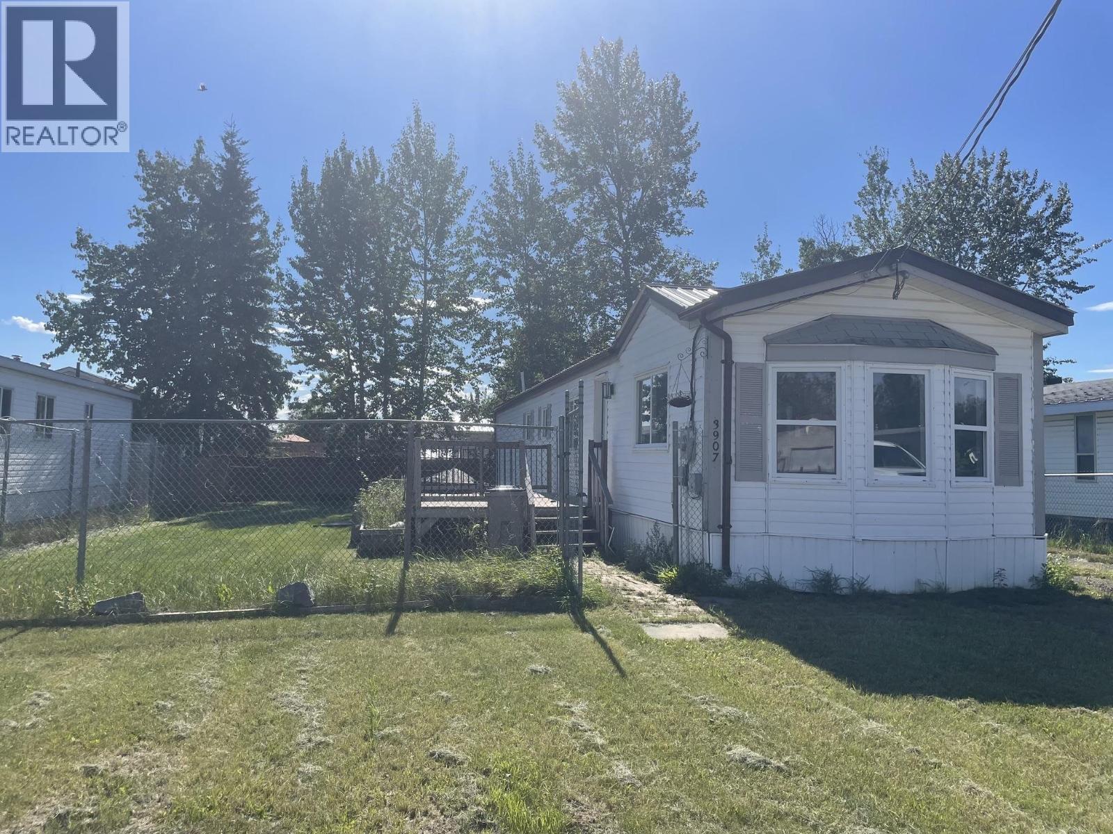 3907 POPLAR