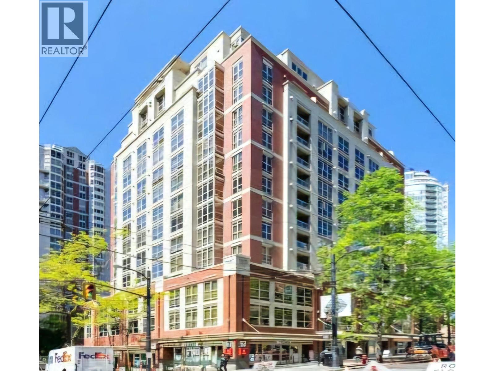 819 HAMILTON Unit 1205