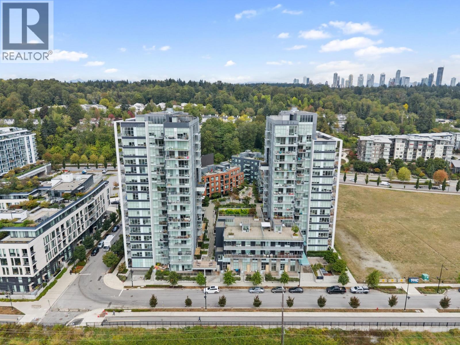 3581 KENT AVENUE NORTH Unit 1306