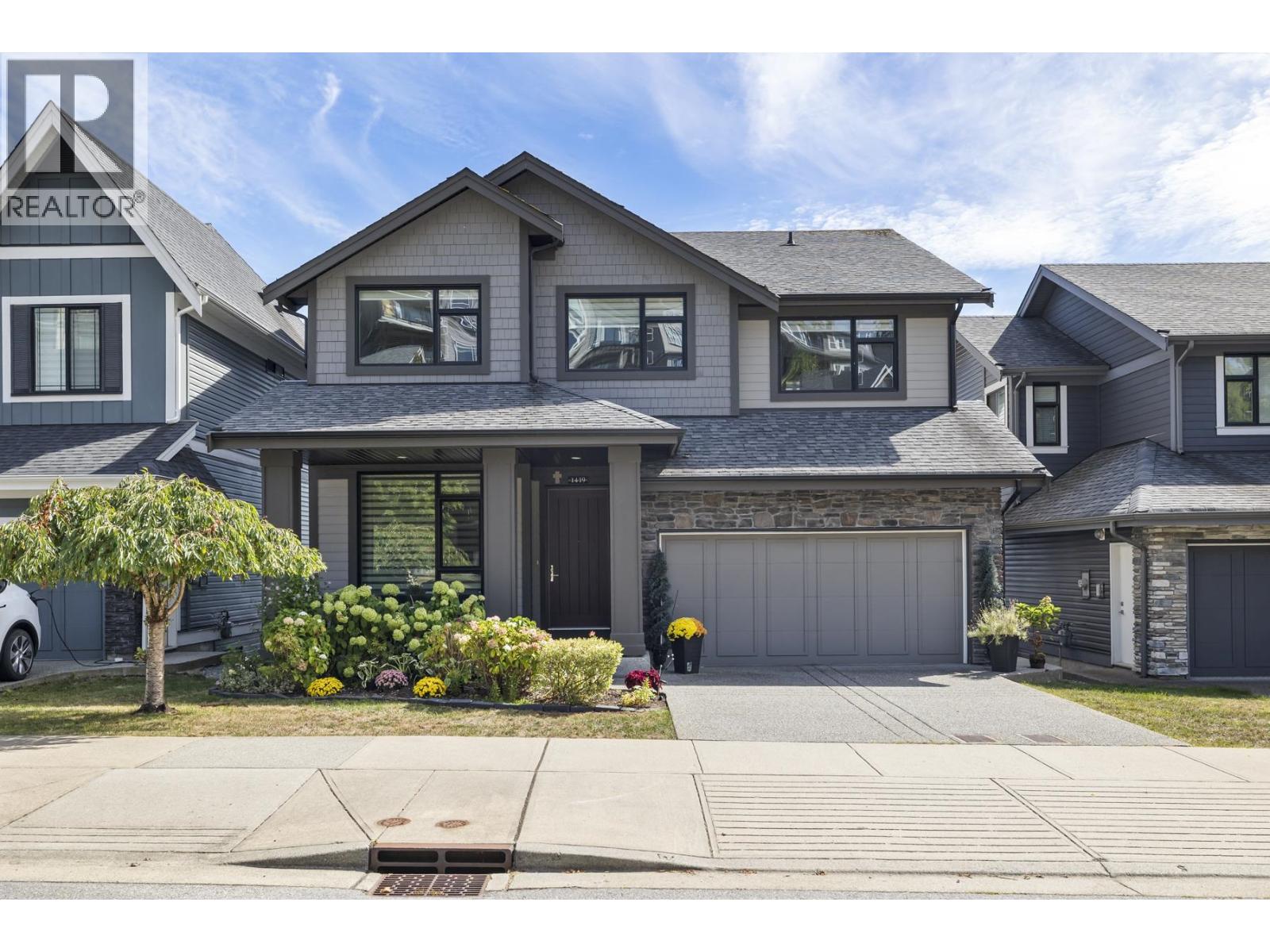 1419 STRAWLINE HILL