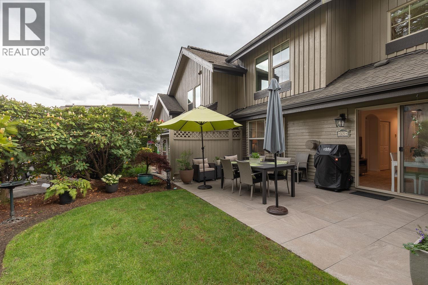 1550 LARKHALL Unit 65