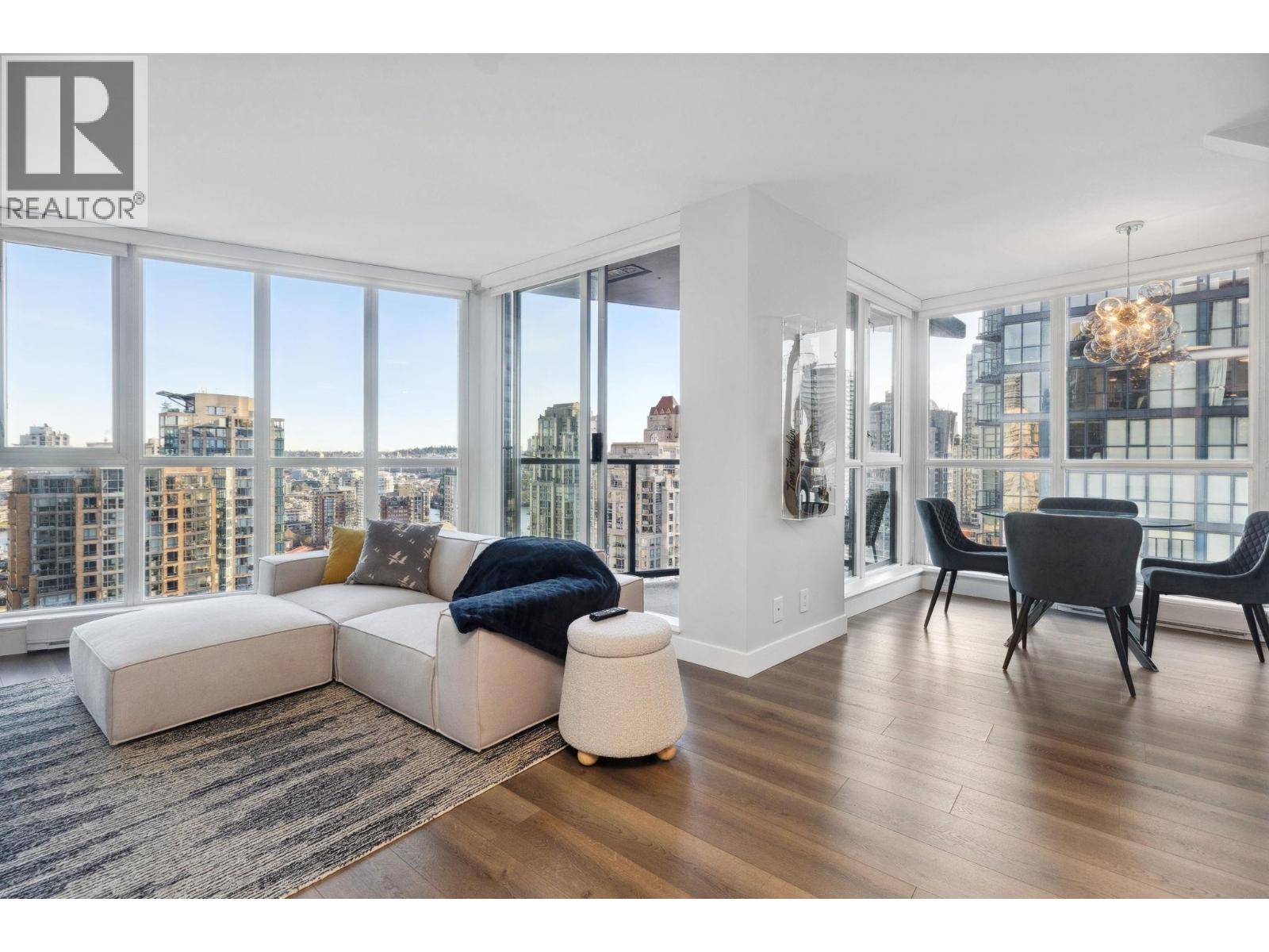 1155 SEYMOUR Unit 2406
