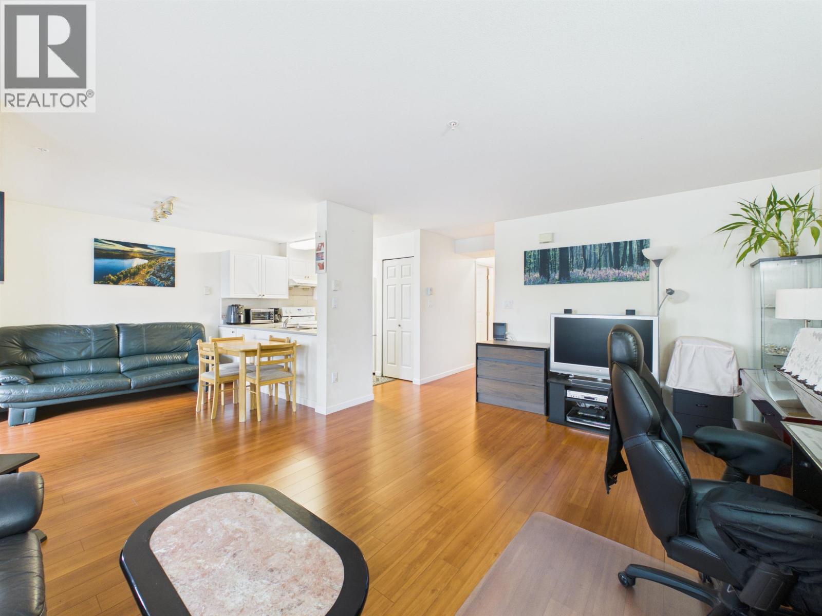 2677 BROADWAY Unit 208
