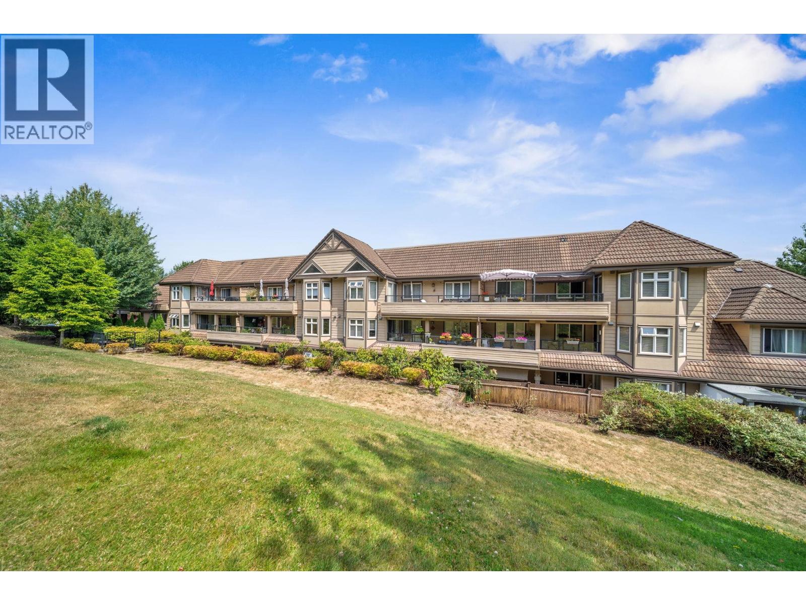 160 SHORELINE Unit 302