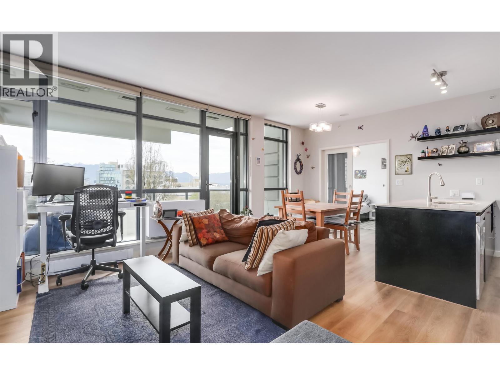 2851 HEATHER Unit 604