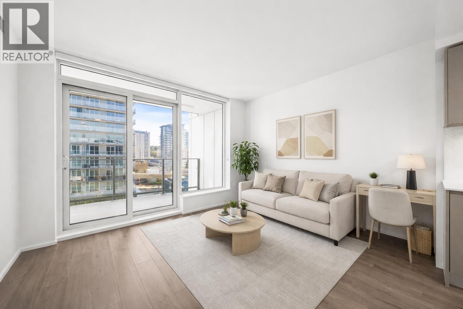 3809 EVERGREEN Unit 608