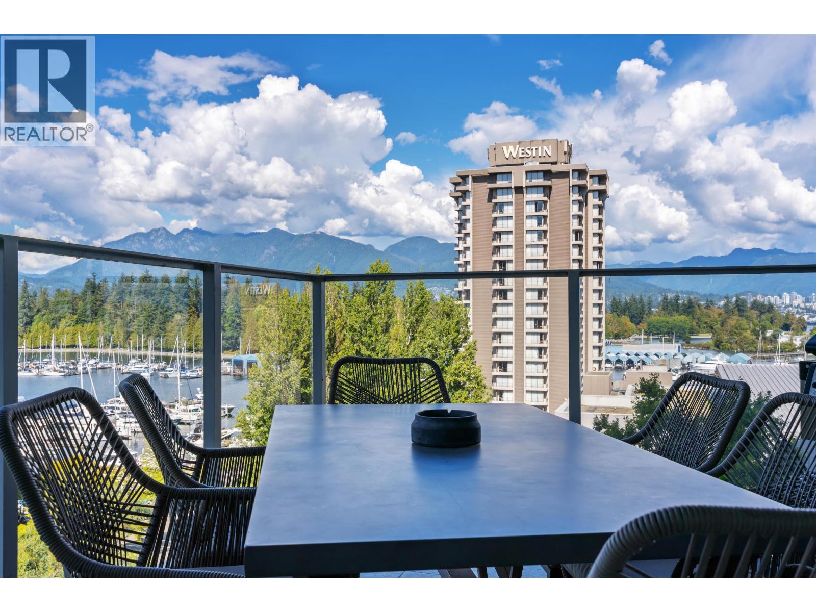 1650 BAYSHORE Unit 902