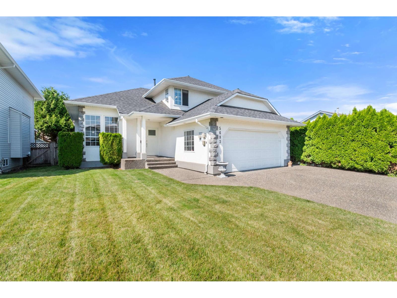5683 MONTESINA