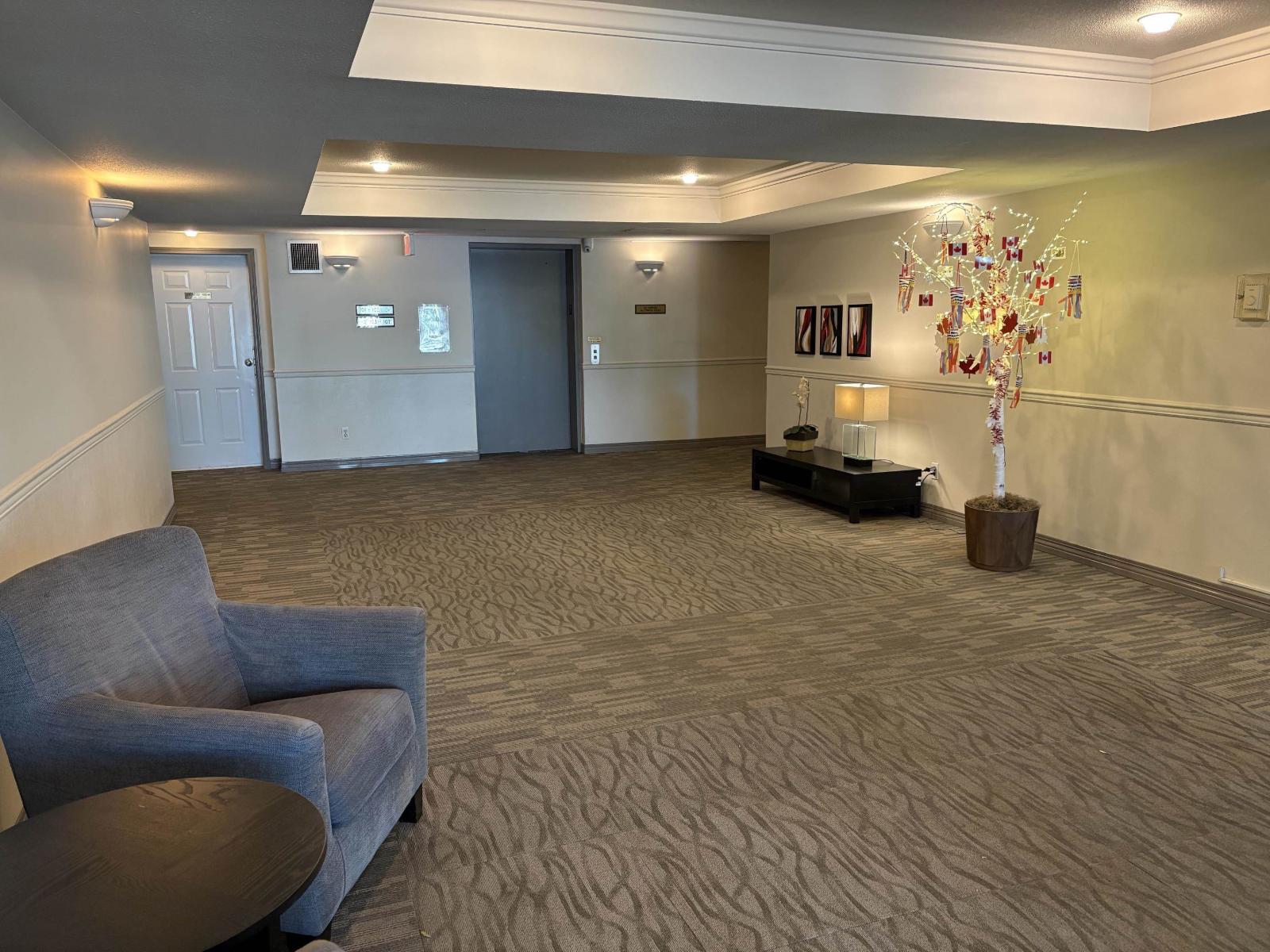 15140 29A Unit 206 photo 3