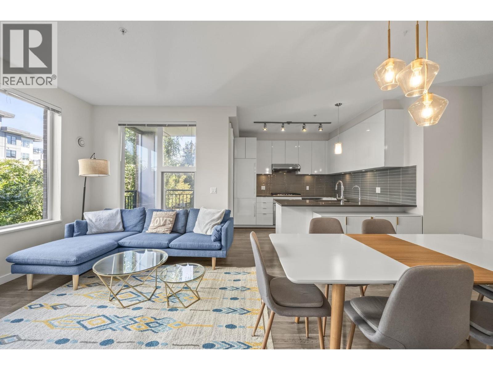 9311 ALEXANDRA Unit 215