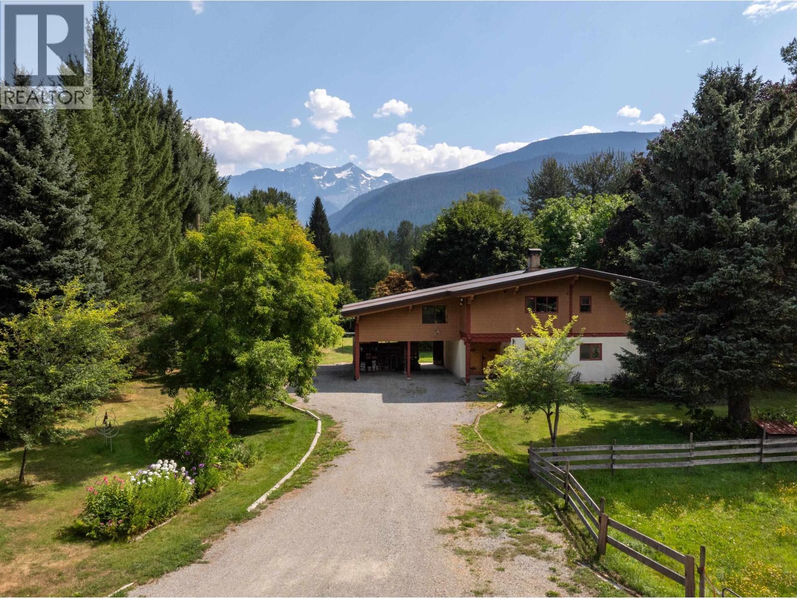 7869 PEMBERTON MEADOWS