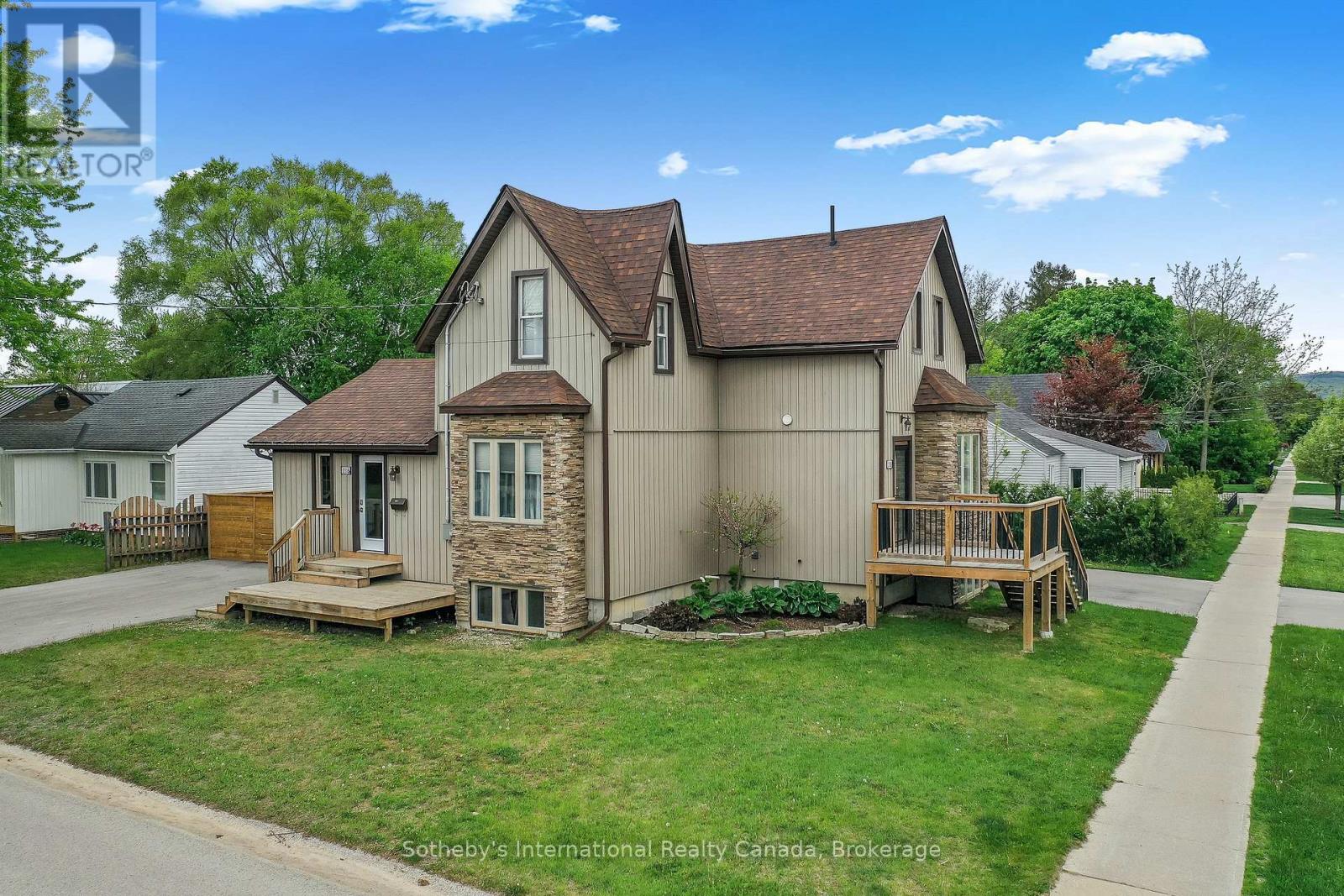 218 Fifth Street 1&2, Collingwood, ON L9Y 1X6, Collingwood