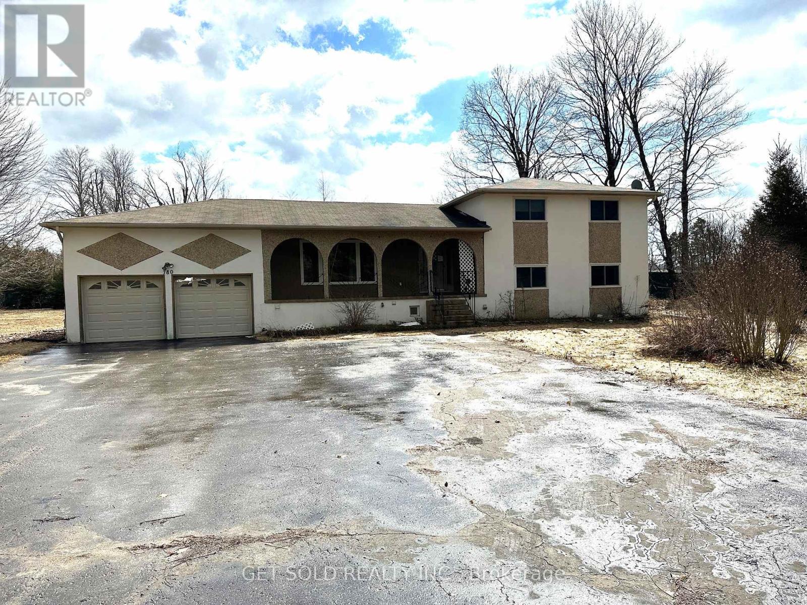 780 Essa Road E, Barrie, ON L4N 9E9, Barrie