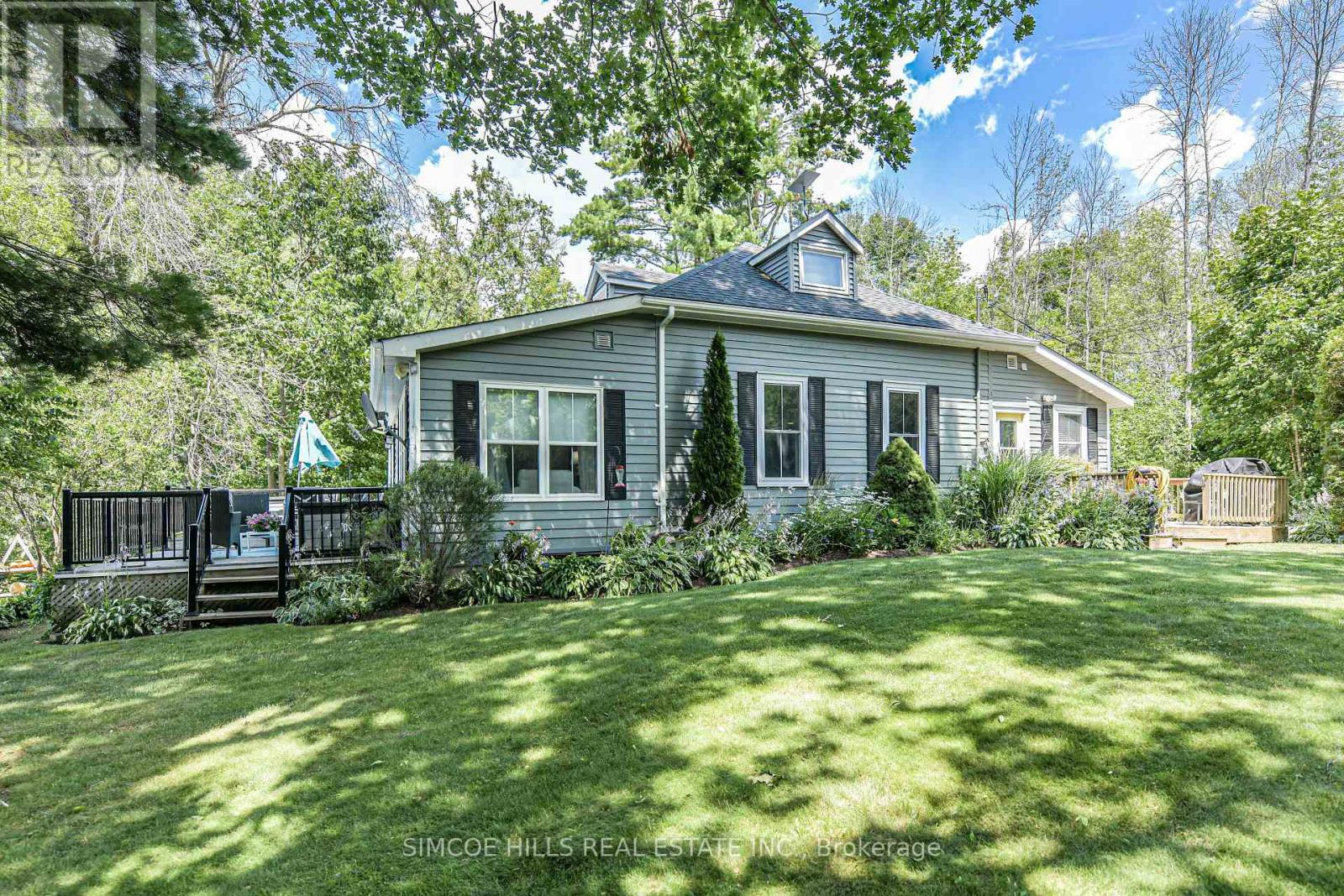 6888 Pentland photo 3