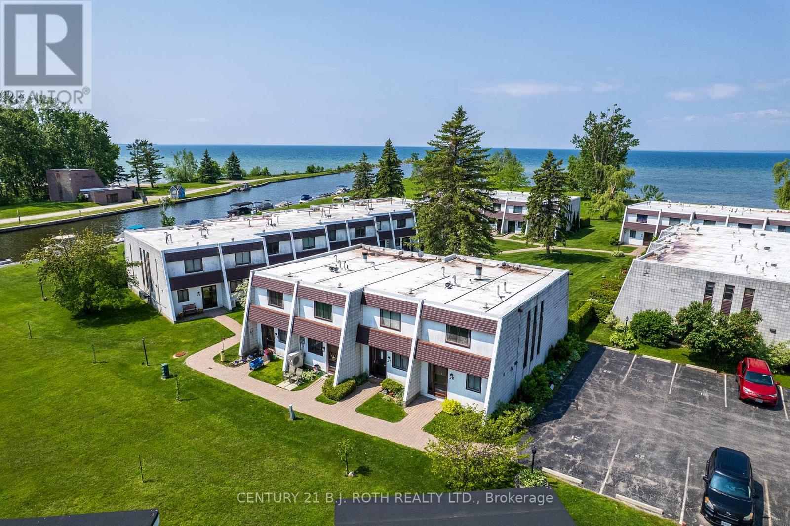 1 Paradise Unit 26
