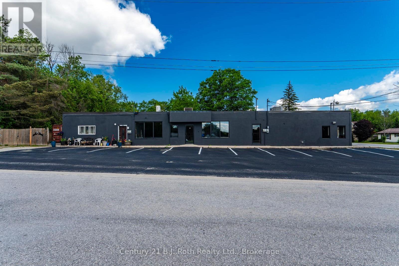 338 Park Unit 2