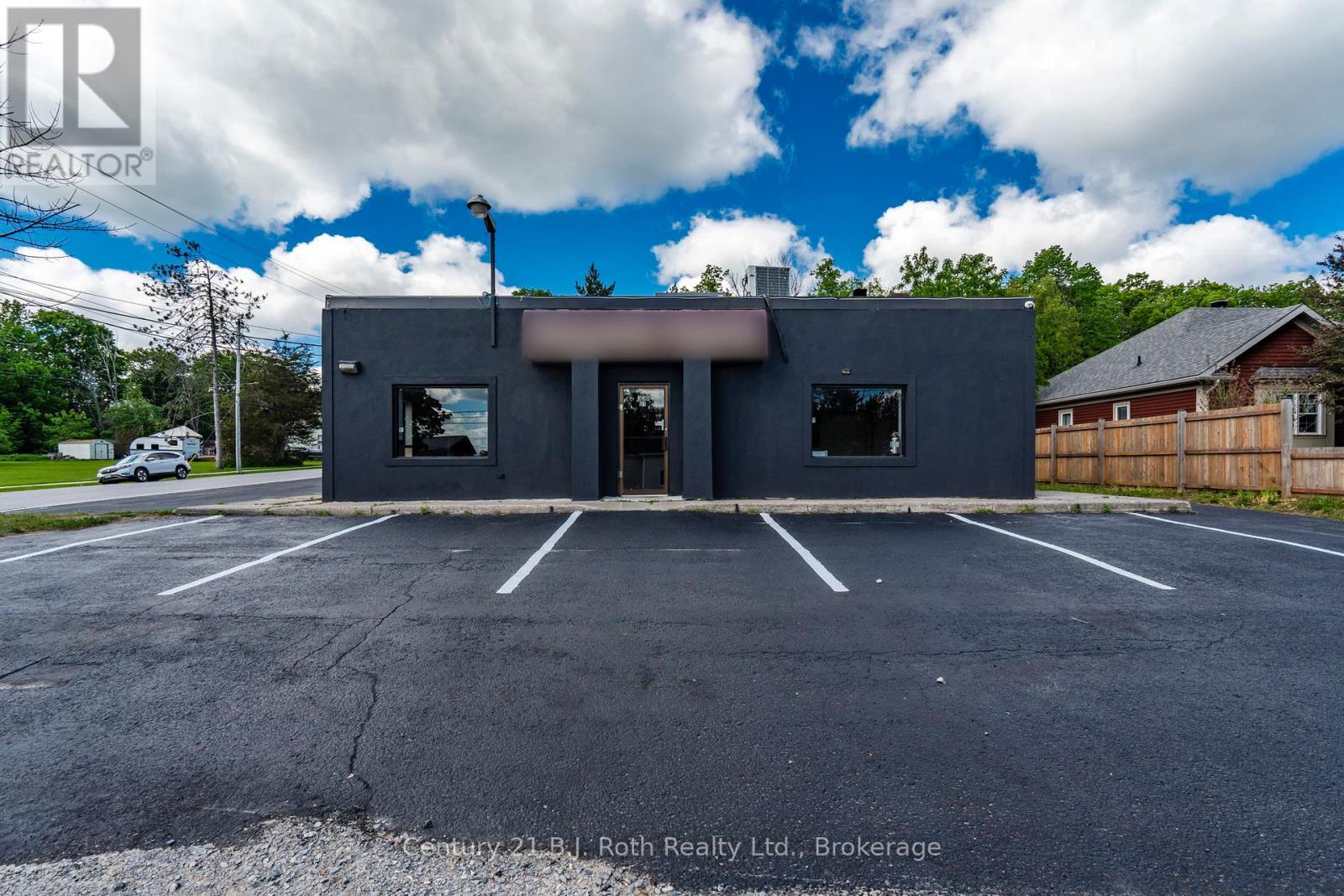 338 Park Unit 3