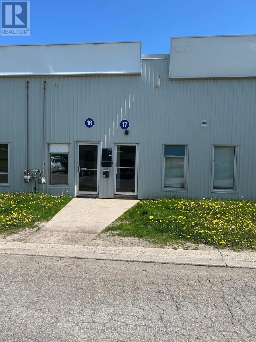 28 Currie Unit 17