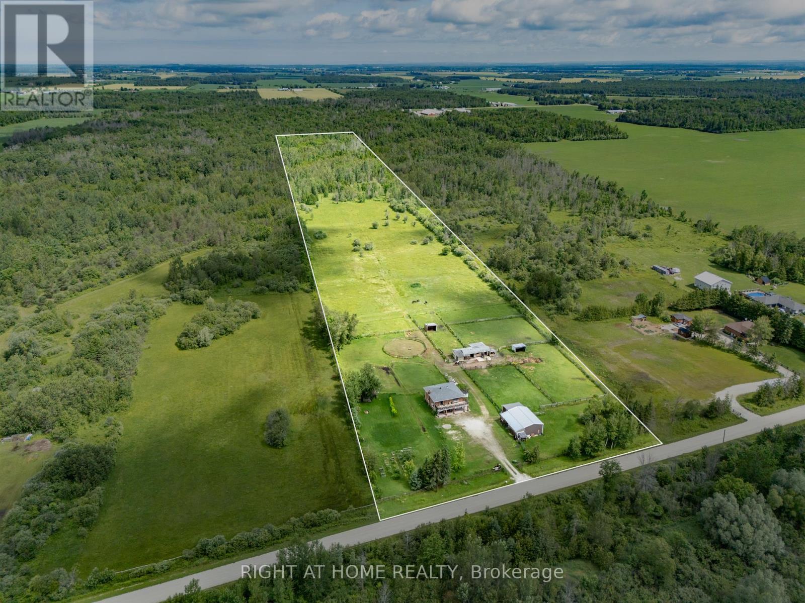 5896 Sunnidale Concession 5