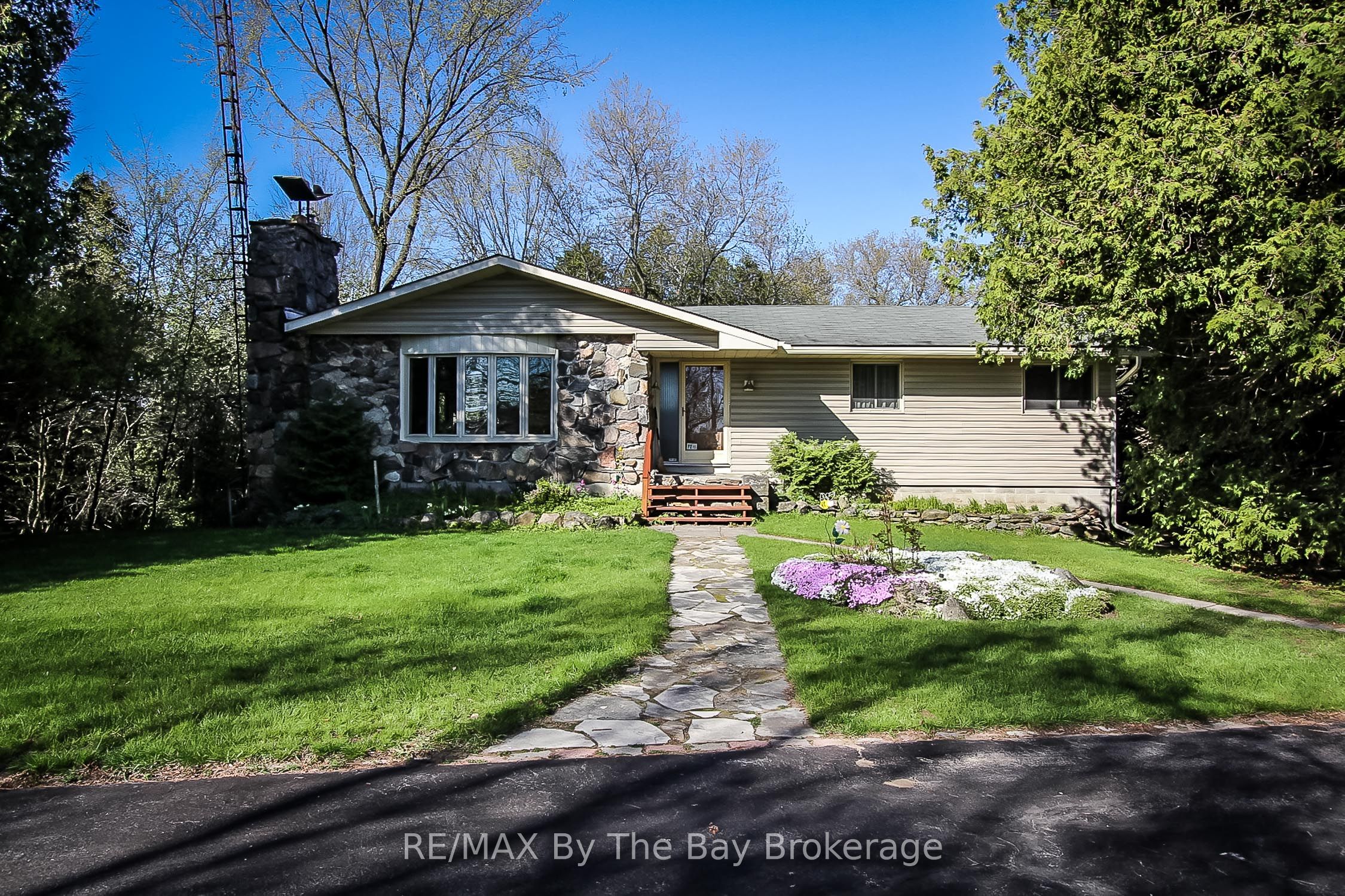 630 Sunnidale