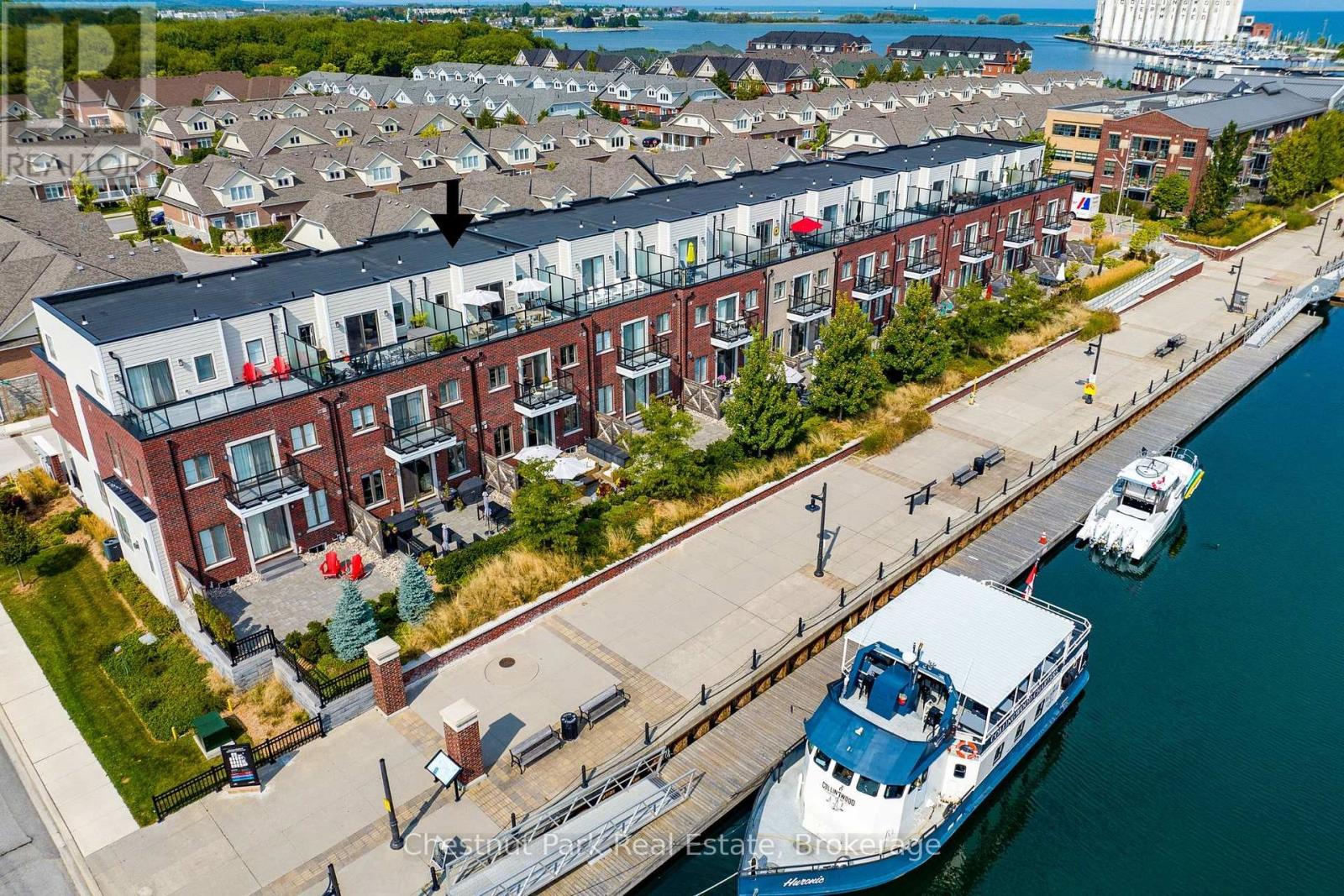 31 Emerson
