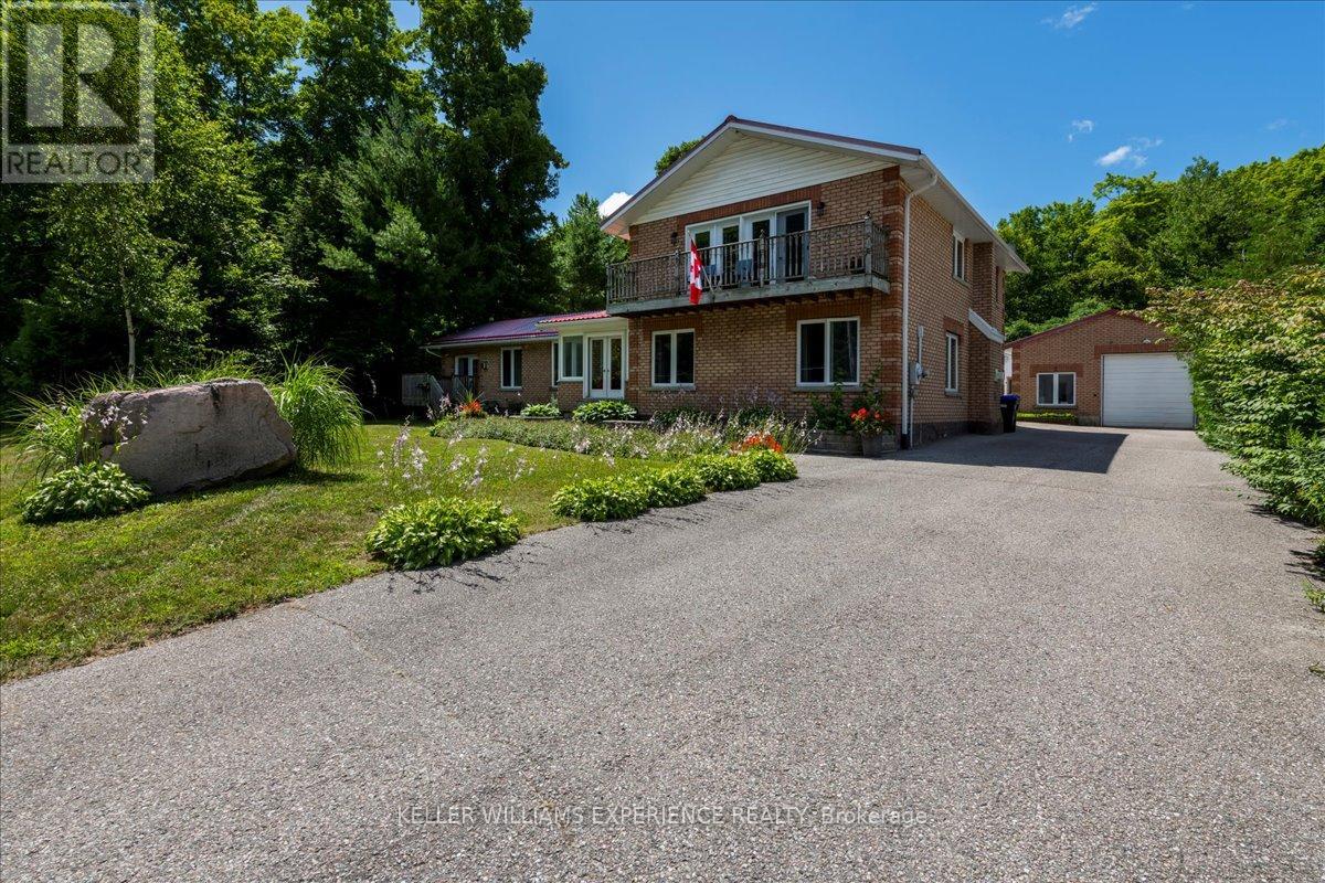 1512 Champlain
