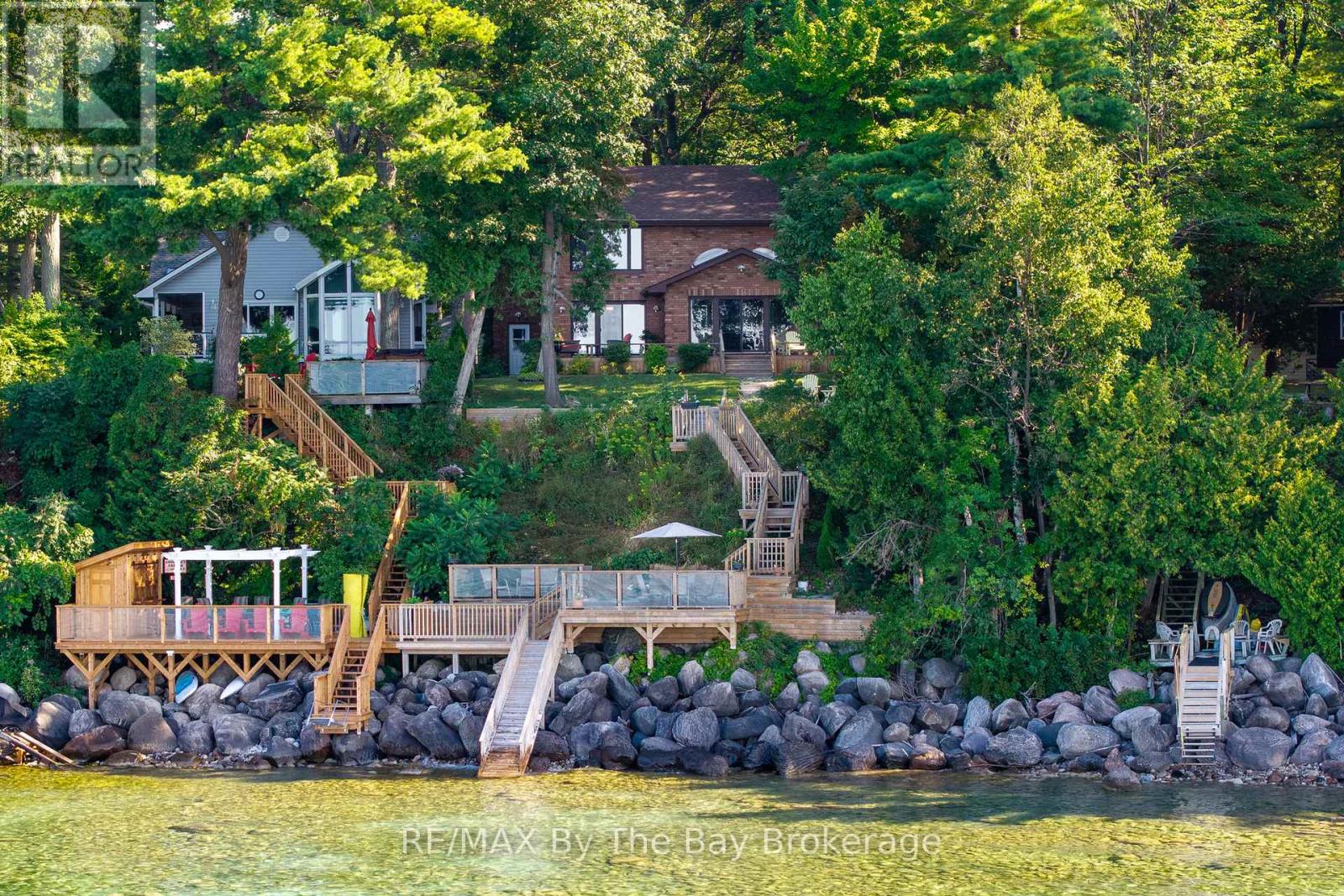 38 Willow