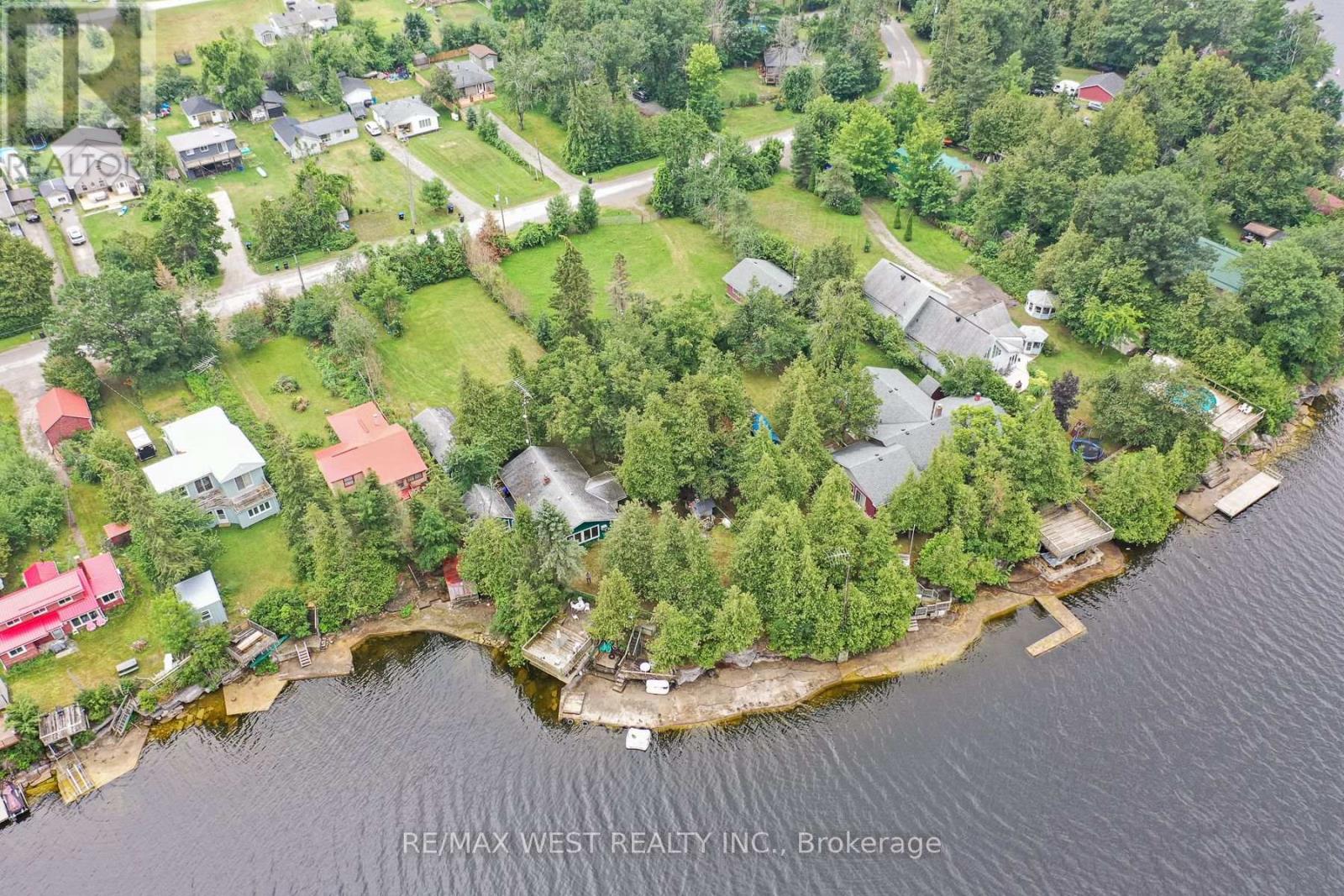 1072 Sylvan Glen