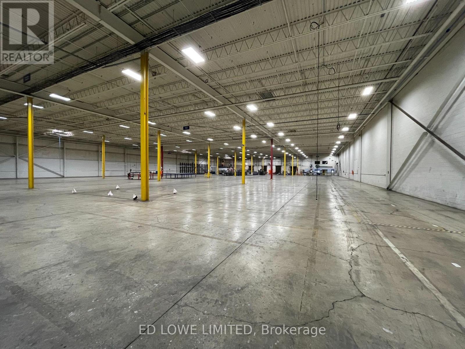 BAY 29-31&36-37 - 200 FAIRVIEW ROAD, Barrie