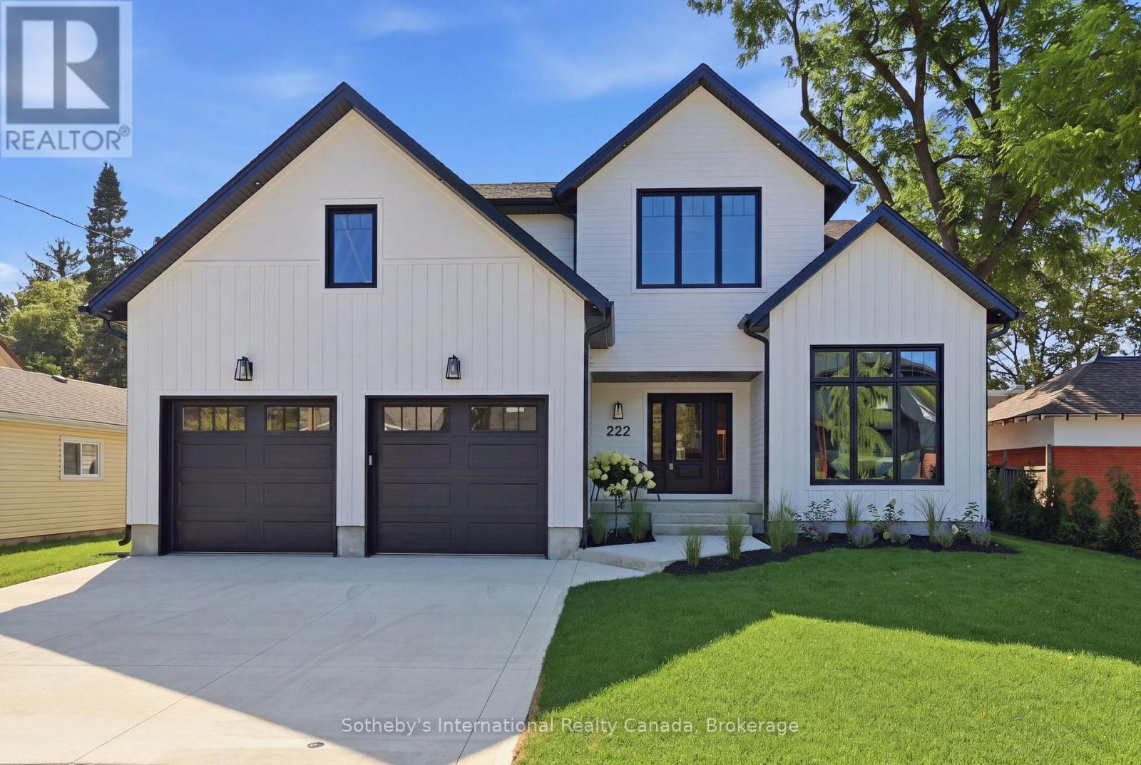222 OAK STREET, Collingwood