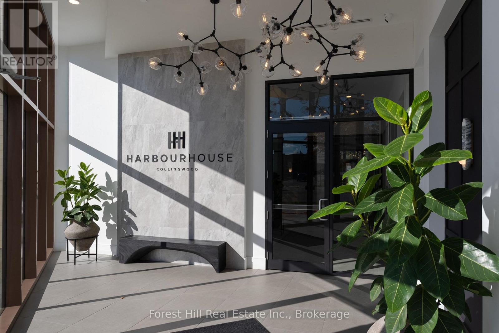31 Huron Unit 326