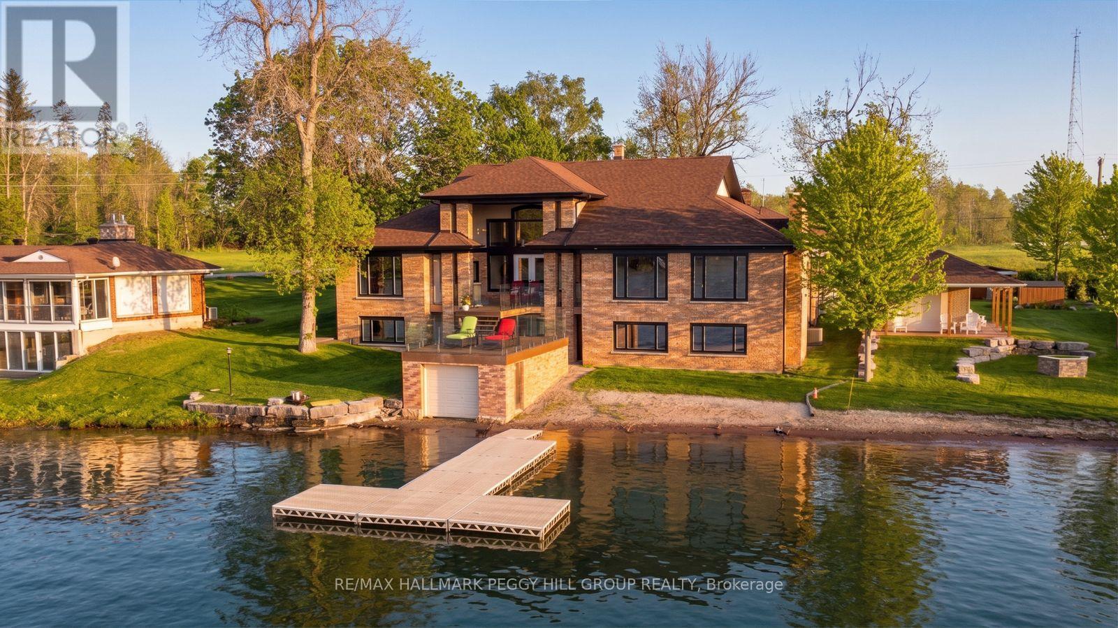 3686 Portage Bay