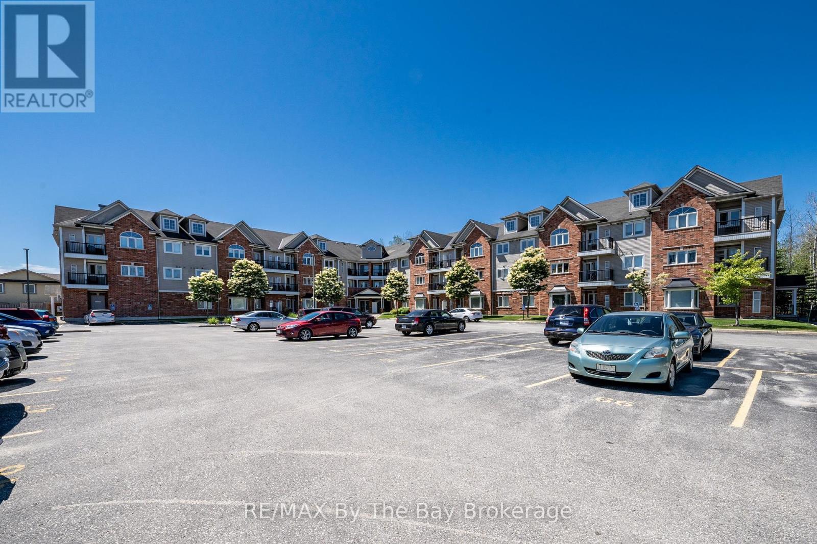 16 Westbury Unit 202