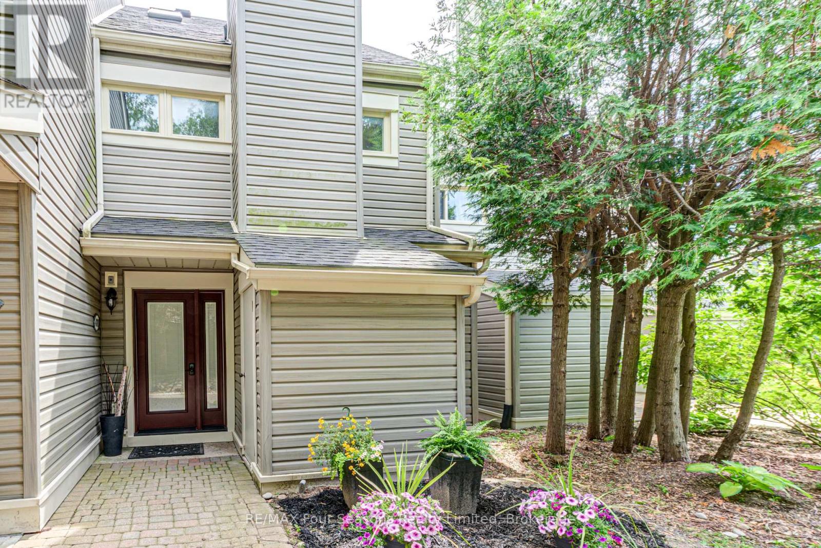 471 Oxbow