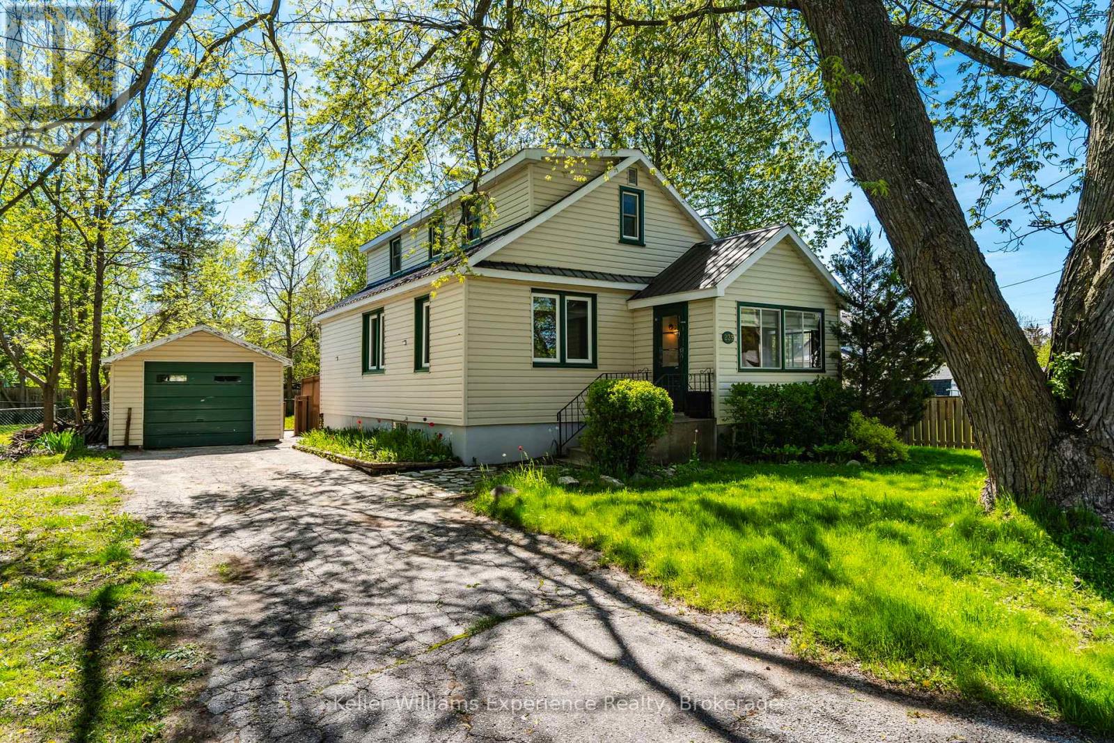 239 Oak