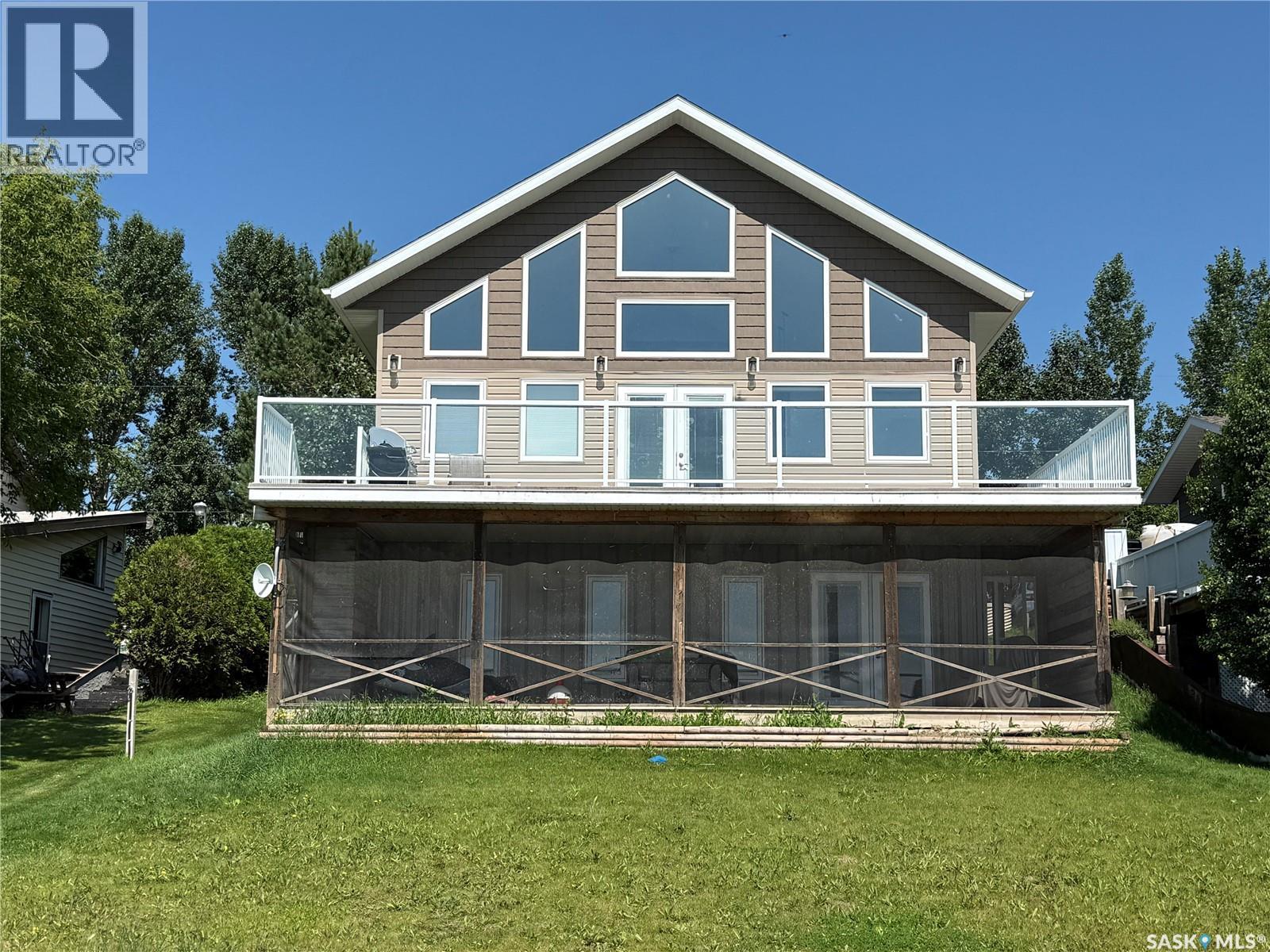 35 Lake AVENUE