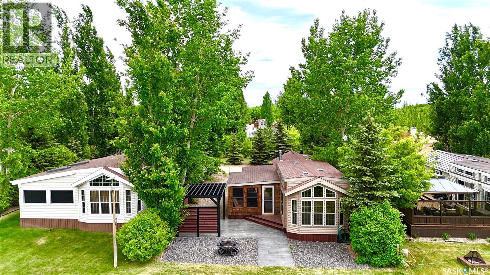 Lot 13 Hitchcock Hideaway