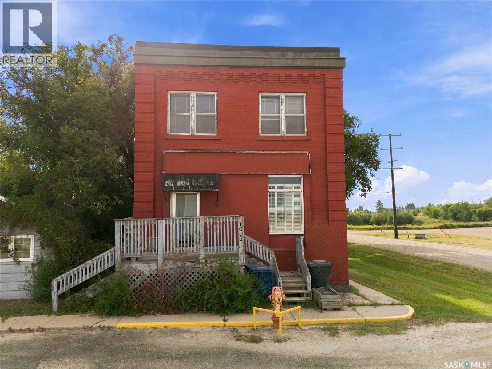 1002 9th STREET