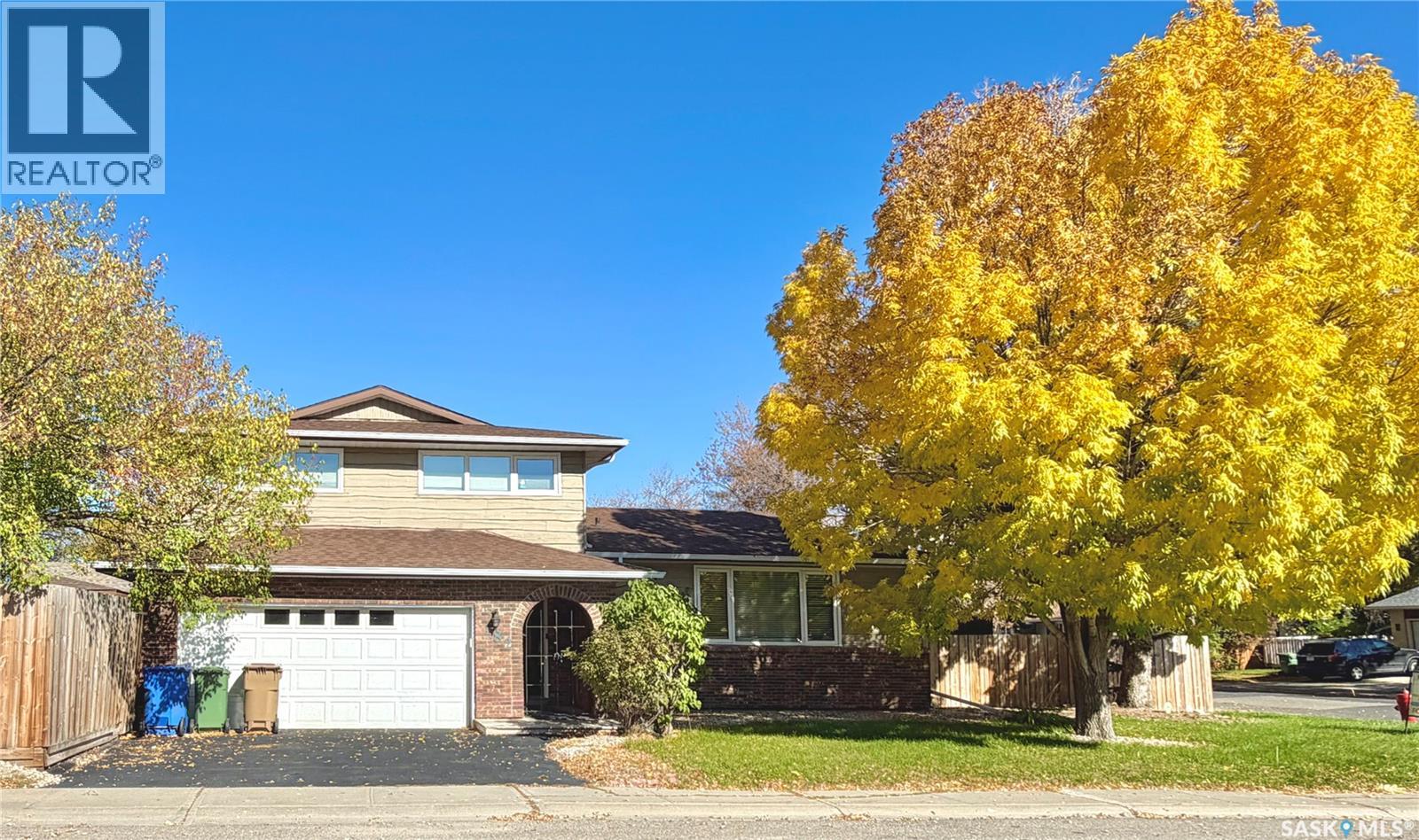 182 Lincoln DRIVE