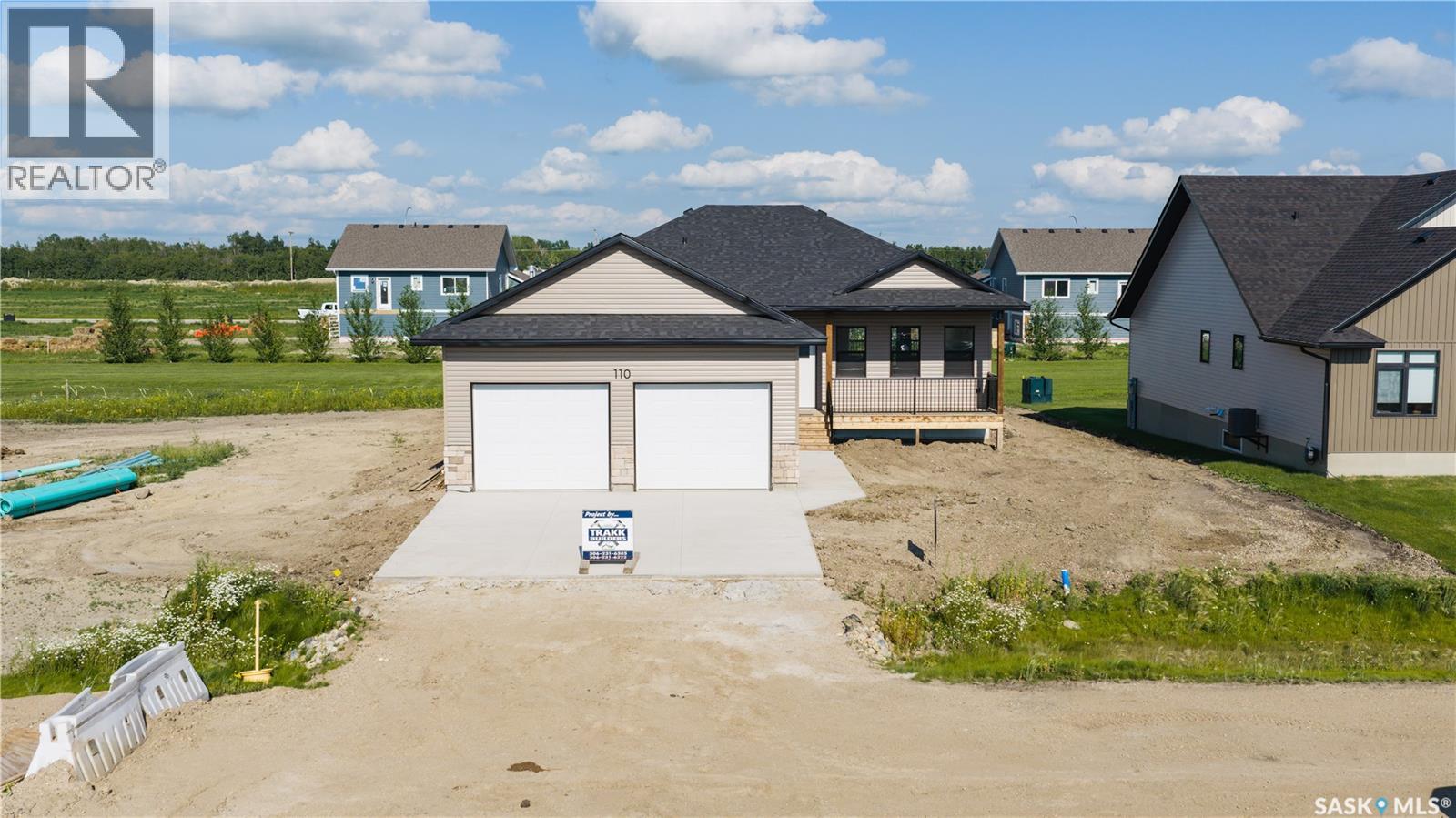 110 Lakewood DRIVE