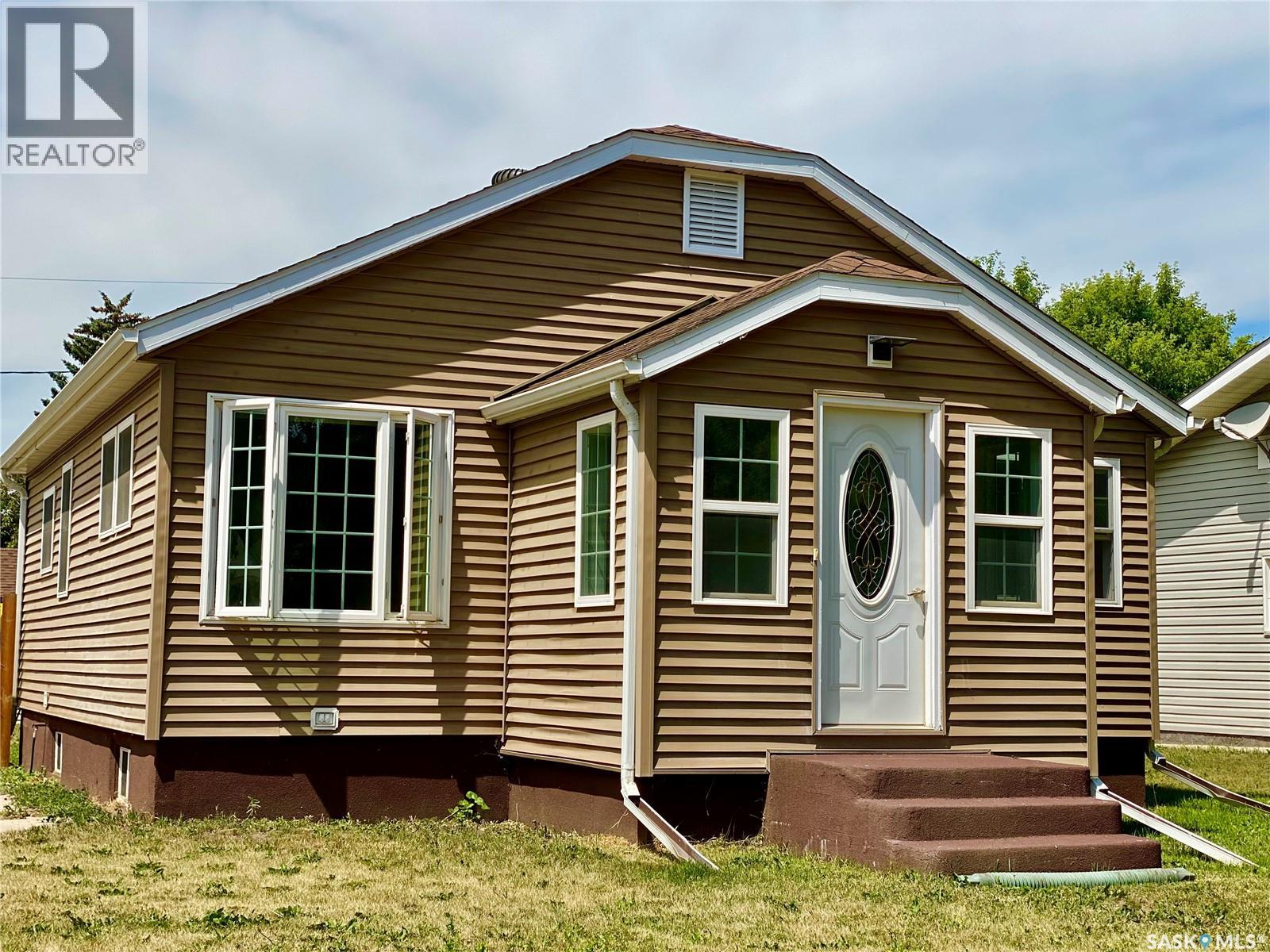120 3rd STREET W