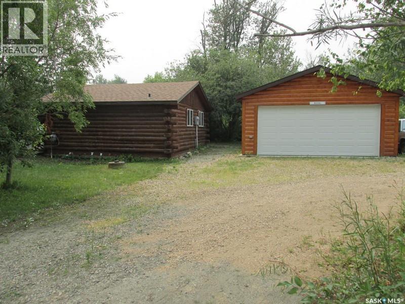 6 Scot's Landing - log cabin near Nipawin