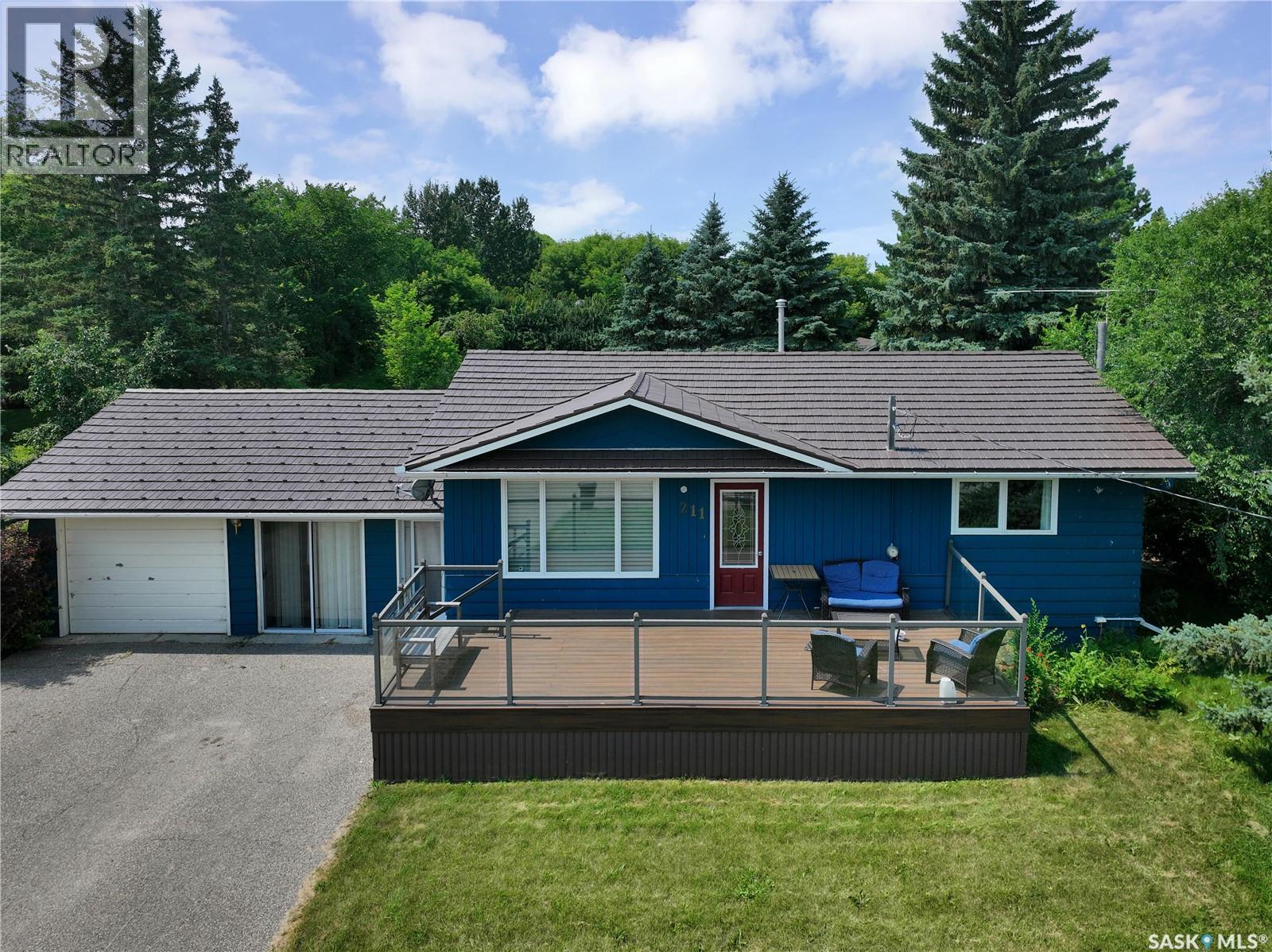 211 Persson STREET