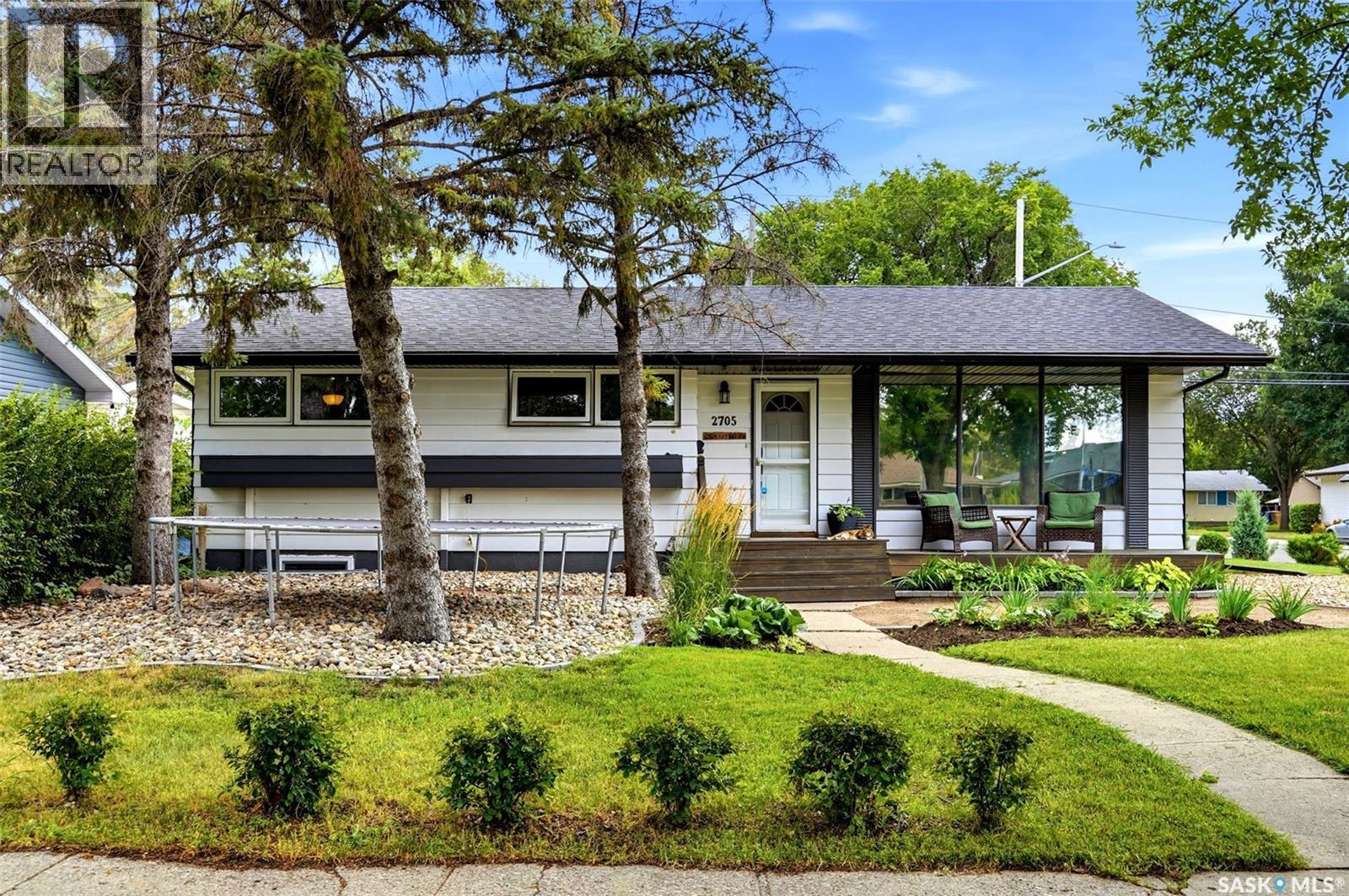 2705 Grant ROAD