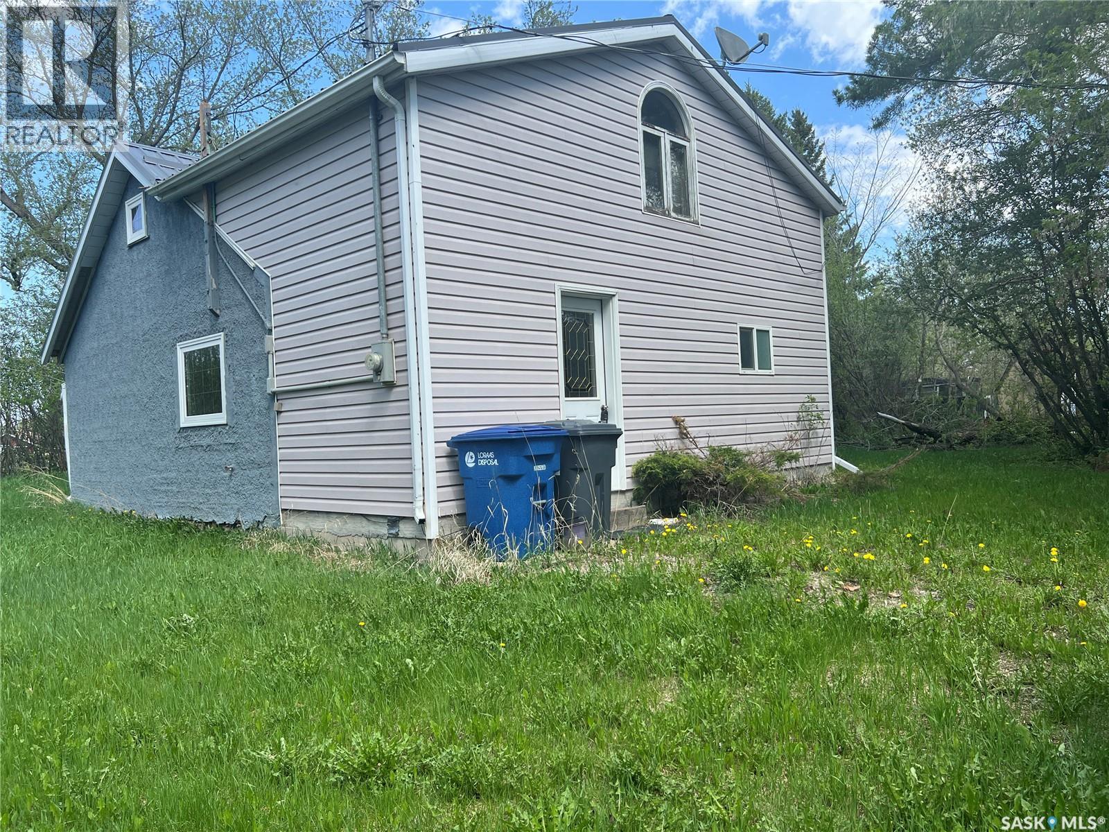 506 Gonczy AVENUE